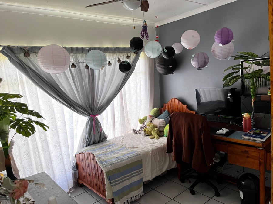 3 Bedroom Property for Sale in La Hoff North West